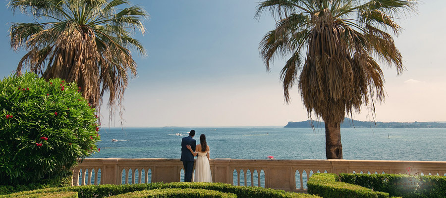 fotografo matrimonio Lago di Garda cerimonia davanti al lago