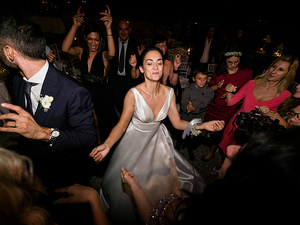 alt=bride's first dance at the wedding in Portofino destinatio wedding