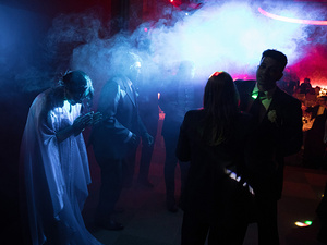 ballo degli invitati al matrimonio in location lago di garda Gardone Riviera 