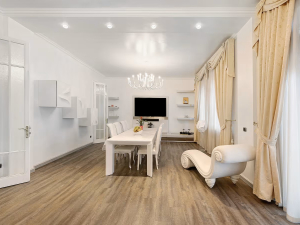 INTERIOR PHOTOGRAPHY LAKE GARDA