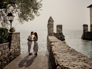 proposta di matrimonio romantica a Sirmione Lago di Garda 