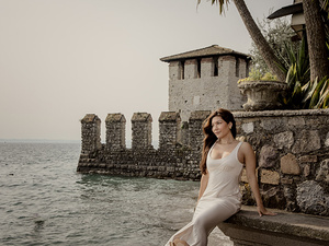 romantic wedding proposal in Sirmione Lake Garda
