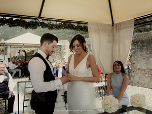 lo scambio degli anaelli durante il matrimonio a Malcesine Lago di Garda