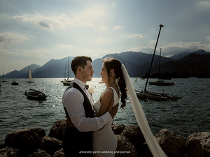 sposi al tramonto a Malecesine Lago di Garda - fotografo di matrimonio 
