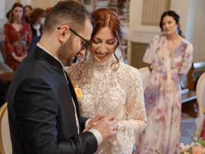ABITO DA SPOSA, SIRMIONE