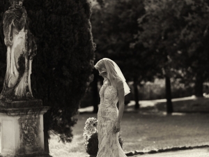 GROTTE DI CATULLO, MATRIMONIO