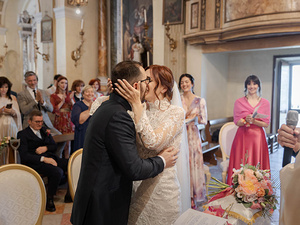 primo-bacio-degli-sposi-sirmione-lago-di-garda