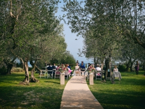 cerimonia civile in giardino,fotografie di matrimonio