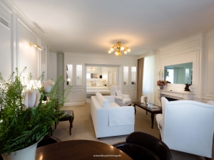 relais la speranzina, indoor photography,