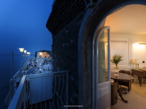 relais la speranzina, indoor photography,