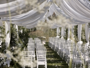 giardino estreno del Palazzo Monti della Pieve per matrimoni eleganti 