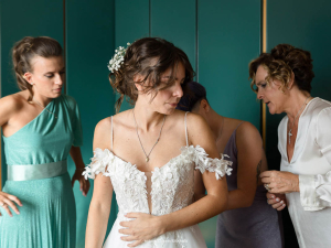 WEDDING PHOTOGRAPHER SIRMIONE