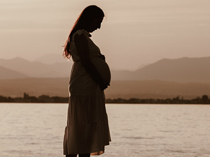 Servizio fotografico gravidanza sul Lago di Garda