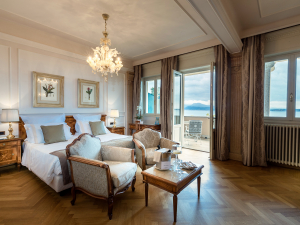 villacortine,indoor photography,