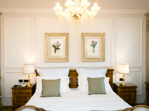 villacortine,indoor photography,