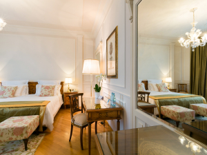 villa cortine,indoor photography,