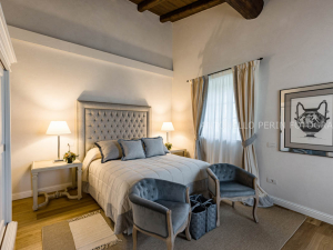  INTERIOR PHOTOGRAPHY