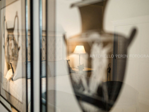  INTERIOR PHOTOGRAPHY