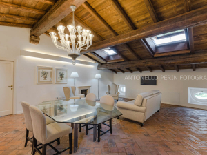 INTERIOR PHOTOGRAPHY, LAKE GARDA