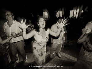 ballo degli invitati al matrimonio in location lago di garda sirmione 